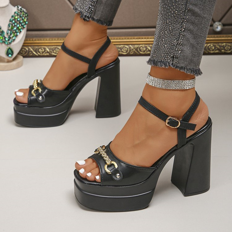 Nieuwe zomerproducten 2026 vie - Casual Sandal Leather recensie en prijs